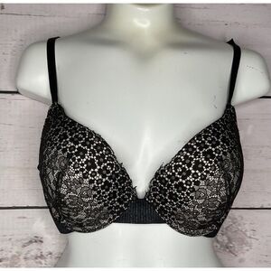 Victoria's Secret Womens Black Lace Comfort Padded/Push Up Bra Size 32D